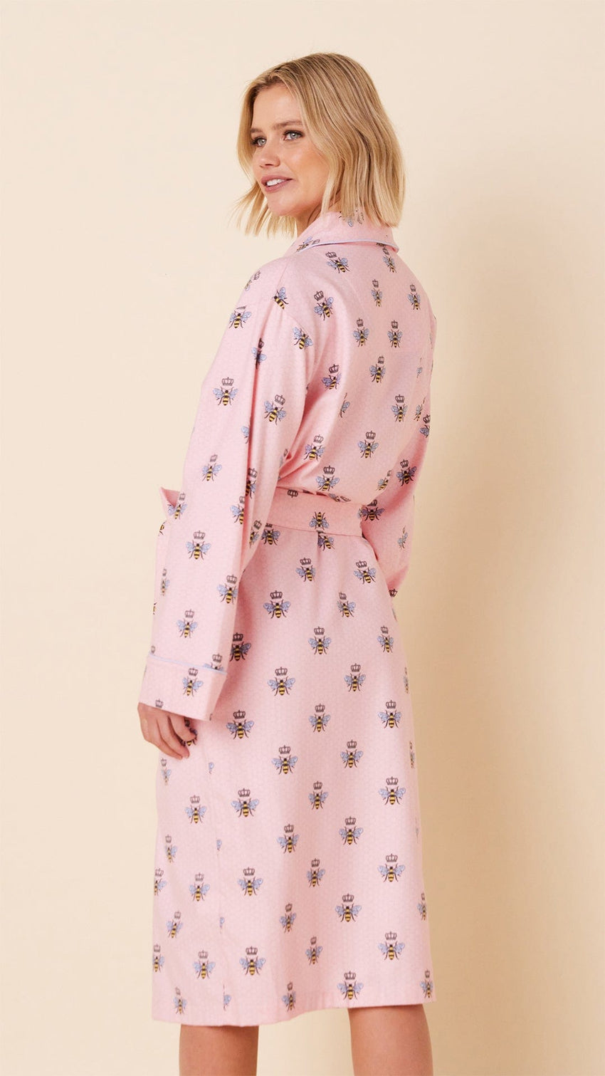 Queen Bee Flannel Shawl Collar Robe - Pink Hover Wide Pink